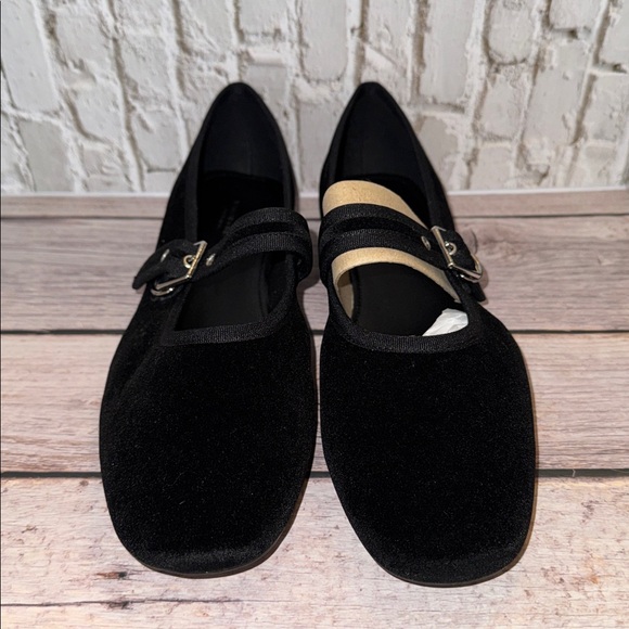 Jolin Ballet Flats Black Suede - Picture 7 of 12